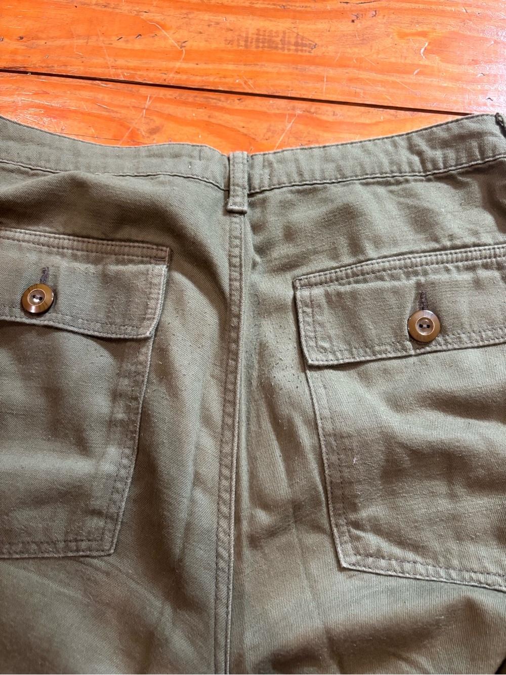 (1005) GREEN CARGO PANTS - Picture 7 of 7